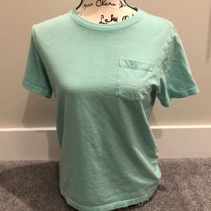 Vineyard Vines tee